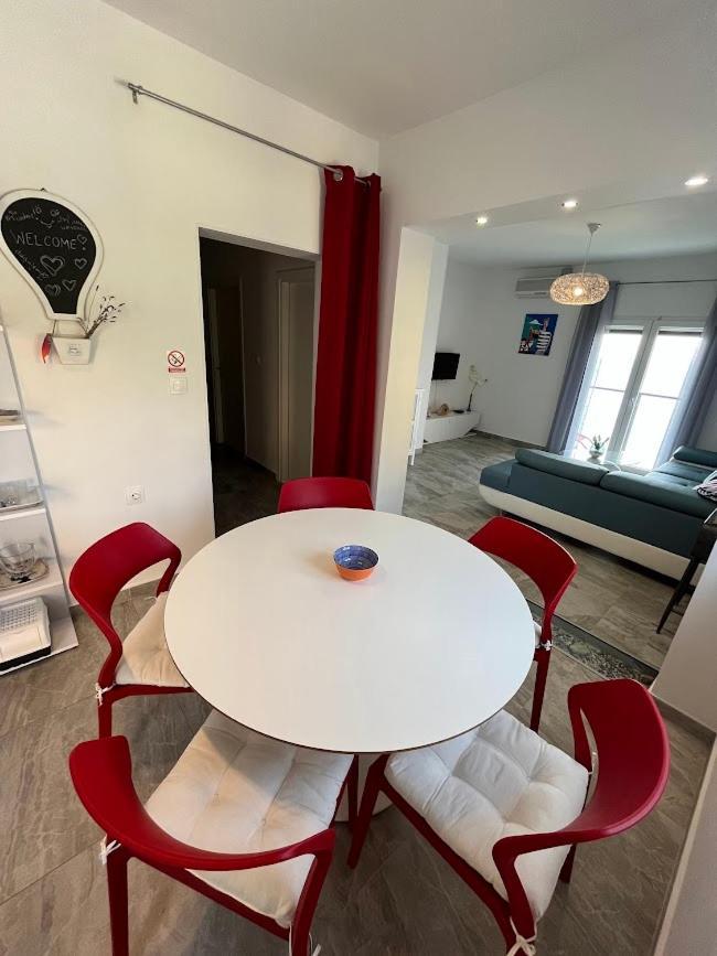Blue Art Apartment สเวติยูไร ภายนอก รูปภาพ
