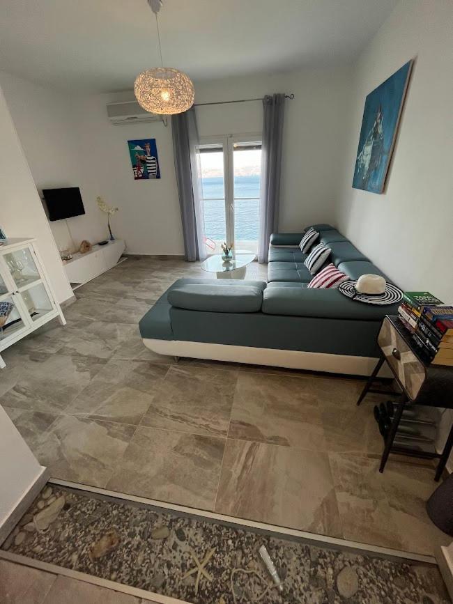 Blue Art Apartment สเวติยูไร ภายนอก รูปภาพ